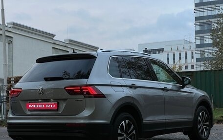 Volkswagen Tiguan II, 2019 год, 2 750 000 рублей, 4 фотография