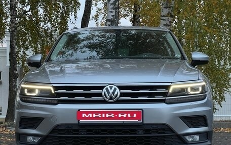 Volkswagen Tiguan II, 2019 год, 2 750 000 рублей, 6 фотография
