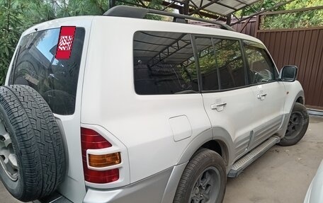 Mitsubishi Pajero III рестайлинг, 2001 год, 820 000 рублей, 4 фотография