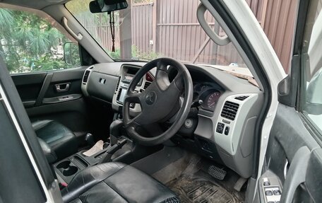 Mitsubishi Pajero III рестайлинг, 2001 год, 820 000 рублей, 7 фотография