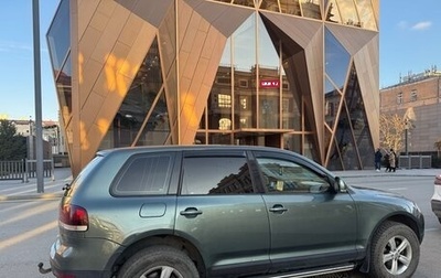 Volkswagen Touareg III, 2004 год, 850 000 рублей, 1 фотография