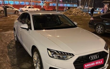 Audi A4, 2022 год, 3 800 000 рублей, 1 фотография