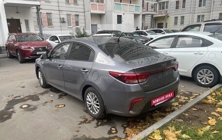 KIA Rio IV, 2018 год, 1 400 000 рублей, 4 фотография