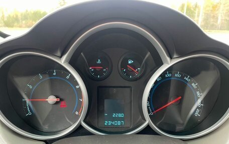 Chevrolet Cruze II, 2012 год, 547 000 рублей, 3 фотография