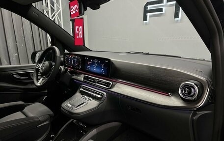 Mercedes-Benz V-Класс, 2024 год, 12 600 000 рублей, 23 фотография