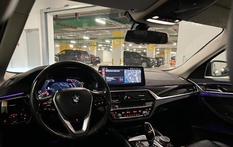 BMW 5 серия, 2021 год, 3 290 000 рублей, 21 фотография