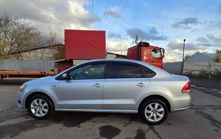 Volkswagen Polo VI (EU Market), 2013 год, 670 000 рублей, 2 фотография