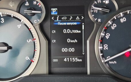 Toyota Land Cruiser Prado 150 рестайлинг 2, 2021 год, 8 300 000 рублей, 14 фотография