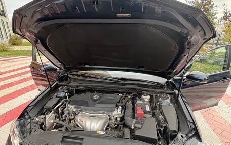 Toyota Camry, 2018 год, 2 490 000 рублей, 15 фотография