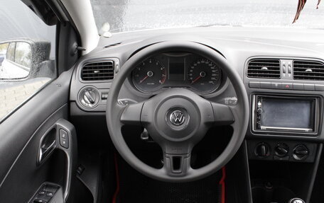 Volkswagen Polo VI (EU Market), 2014 год, 870 000 рублей, 7 фотография