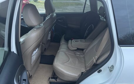 Toyota RAV4, 2010 год, 1 500 000 рублей, 14 фотография