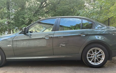 BMW 3 серия, 2011 год, 1 156 000 рублей, 4 фотография
