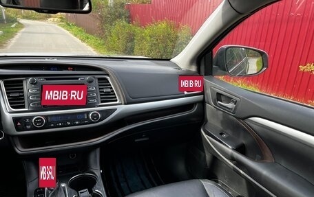 Toyota Highlander III, 2014 год, 2 500 000 рублей, 4 фотография