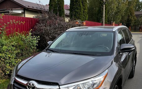 Toyota Highlander III, 2014 год, 2 500 000 рублей, 16 фотография