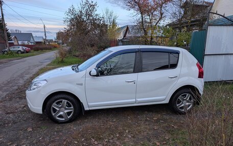 Renault Sandero I, 2014 год, 690 000 рублей, 1 фотография