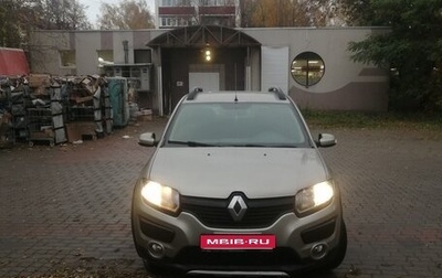 Renault Sandero II рестайлинг, 2015 год, 700 000 рублей, 1 фотография