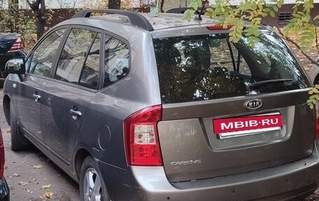 KIA Carens III (RP), 2010 год, 870 000 рублей, 2 фотография