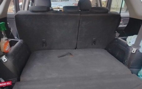 KIA Carens III (RP), 2010 год, 870 000 рублей, 4 фотография