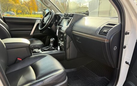 Toyota Land Cruiser Prado 150 рестайлинг 2, 2019 год, 5 250 000 рублей, 10 фотография