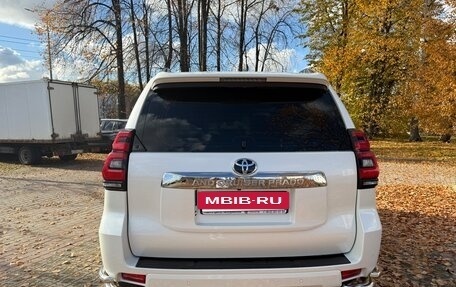 Toyota Land Cruiser Prado 150 рестайлинг 2, 2019 год, 5 250 000 рублей, 4 фотография