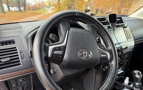 Toyota Land Cruiser Prado 150 рестайлинг 2, 2019 год, 5 250 000 рублей, 20 фотография