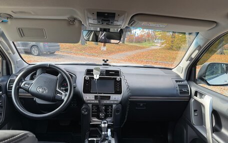 Toyota Land Cruiser Prado 150 рестайлинг 2, 2019 год, 5 250 000 рублей, 17 фотография