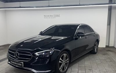 Mercedes-Benz E-Класс, 2022 год, 3 520 000 рублей, 1 фотография