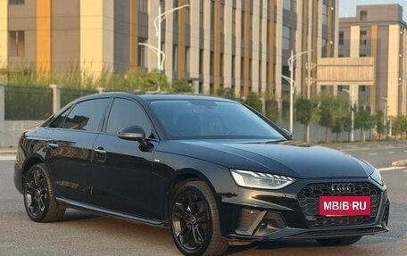 Audi A4, 2022 год, 2 860 000 рублей, 4 фотография