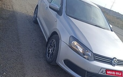 Volkswagen Polo VI (EU Market), 2012 год, 560 000 рублей, 1 фотография