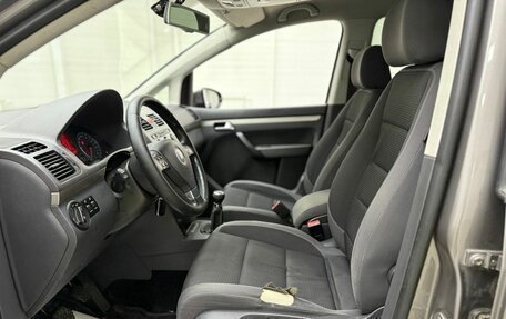 Volkswagen Touran III, 2010 год, 518 000 рублей, 8 фотография