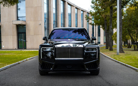 Rolls-Royce Cullinan, 2024 год, 62 000 000 рублей, 1 фотография