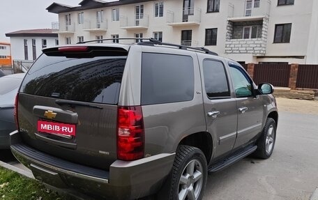 Chevrolet Tahoe III, 2012 год, 1 300 000 рублей, 2 фотография