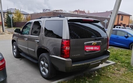 Chevrolet Tahoe III, 2012 год, 1 300 000 рублей, 3 фотография