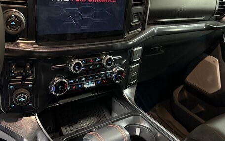 Ford F-150, 2025 год, 15 900 000 рублей, 14 фотография