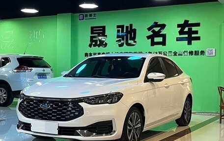 Ford Escort, 2021 год, 1 499 999 рублей, 1 фотография