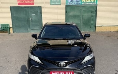 Toyota Camry, 2019 год, 2 800 000 рублей, 1 фотография