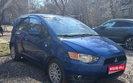 Mitsubishi Colt VI рестайлинг, 2009 год, 540 000 рублей, 1 фотография