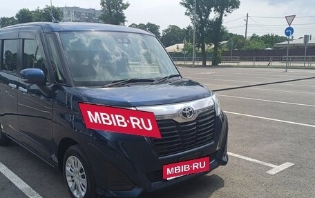 Toyota Roomy I, 2020 год, 1 175 000 рублей, 3 фотография