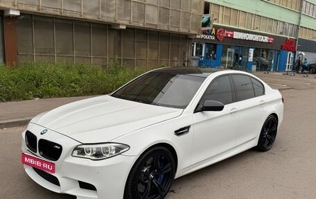 BMW M5, 2016 год, 3 200 000 рублей, 2 фотография