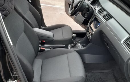 Skoda Rapid I, 2018 год, 1 650 000 рублей, 18 фотография
