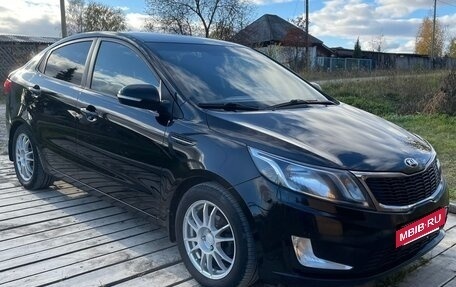 KIA Rio III рестайлинг, 2013 год, 870 000 рублей, 3 фотография