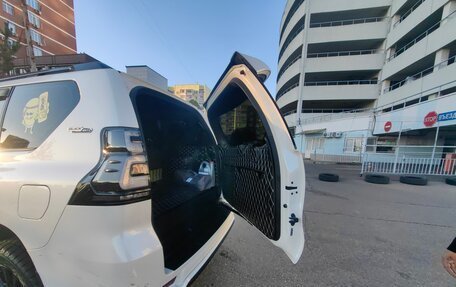 Toyota Land Cruiser Prado 150 рестайлинг 2, 2020 год, 6 299 000 рублей, 11 фотография