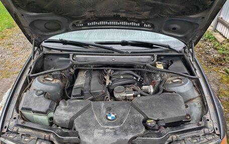 BMW 3 серия, 2001 год, 400 000 рублей, 14 фотография