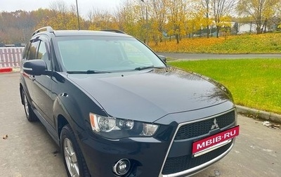 Mitsubishi Outlander III рестайлинг 3, 2010 год, 950 000 рублей, 1 фотография