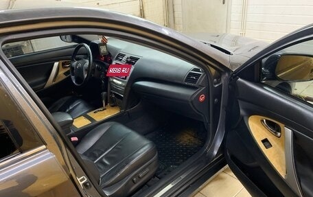 Toyota Camry, 2007 год, 1 050 000 рублей, 17 фотография