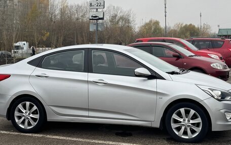Hyundai Solaris II рестайлинг, 2015 год, 1 080 000 рублей, 3 фотография