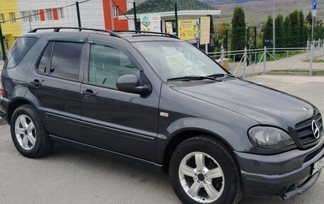 Mercedes-Benz M-Класс, 2000 год, 750 000 рублей, 2 фотография