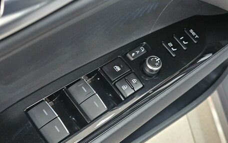 Toyota Camry, 2025 год, 4 899 000 рублей, 16 фотография