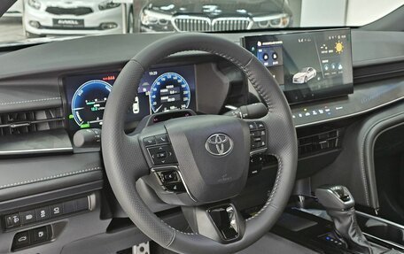 Toyota Camry, 2025 год, 4 899 000 рублей, 15 фотография