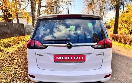 Opel Zafira C рестайлинг, 2012 год, 980 000 рублей, 4 фотография